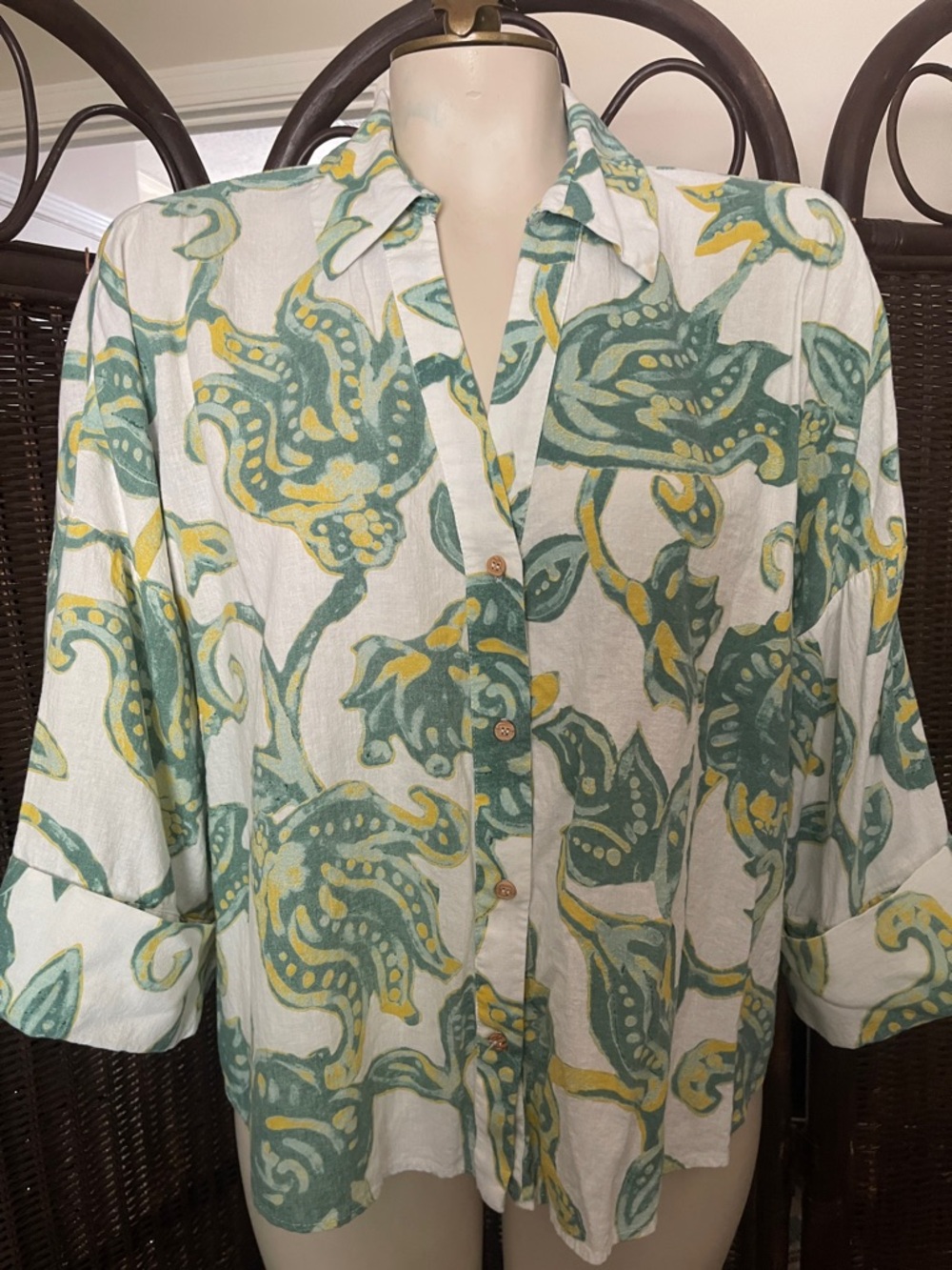 Zara White Green and Yellow Linen Abstract Floral Button-Front Blouse